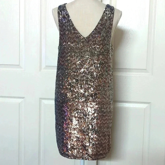 Sam Edelman Winter Folklore V-Neck Sleeveless Sequin Mini Dress - Picture 5 of 6
